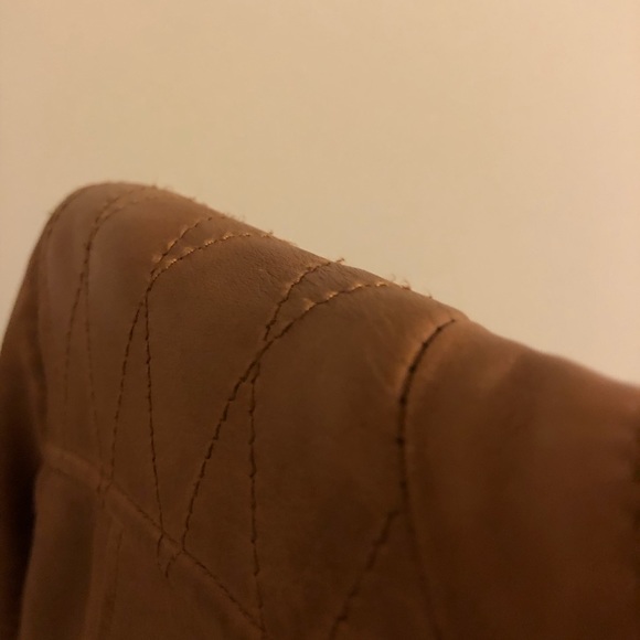 COPY - Danier Tan Leather Jacket - Picture 5 of 5